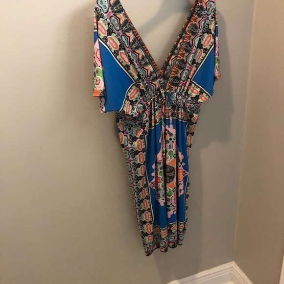 Dress - Picture 2 of 3